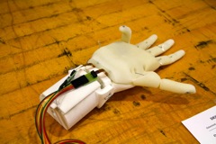 3D PRINTED PROSTHETIC HAND WITH MICROCONTROLLER & EMG SENSORS 