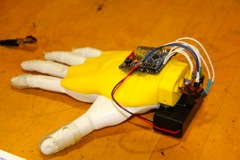 3D PRINTED PROSTHETIC HAND WITH MICROCONTROLLER AND EMG SENSORS ● D. Alqallaf, A. Mathai 