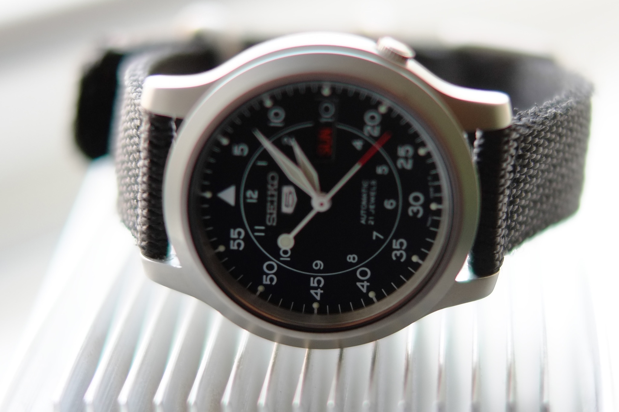 elf's Seiko SNK809 Watch Review